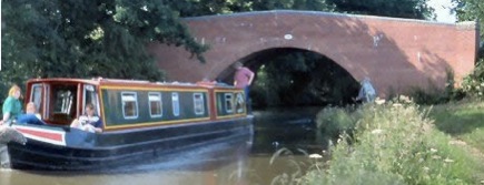 narrowboat4-2011-09-20-20-33.jpg