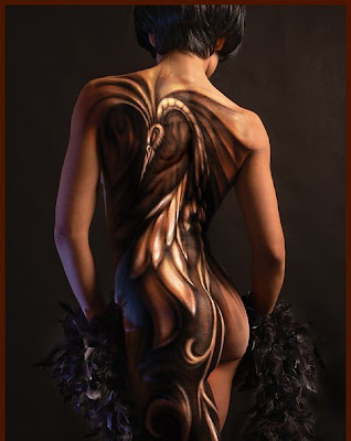 40 Stunning women body paintings NSFW