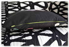 housse de coussin noire zippée
