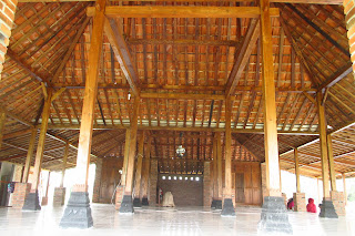 Arsitektur masjid bergaya joglo