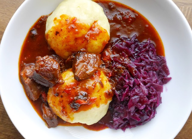 Gulasch wie bei Oma, altes Familienrezept