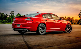 Rear 3/4 view of 2015 Dodge Charger R/T