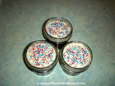 Margaret's Morsels | Mini Mason Jar Cakes