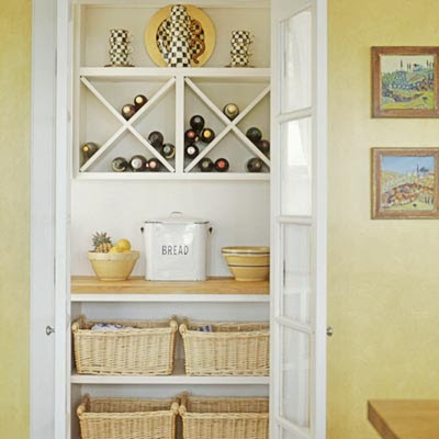 Kitchen Door Racks on This Split Door Pantry Features A Built In Wine Rack  Shelves For