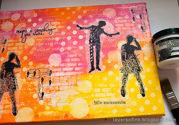 Layers of ink - Mixed Media Layers with Stencils and Stamps Canvas Tutorial by Anna-Karin Evaldsson