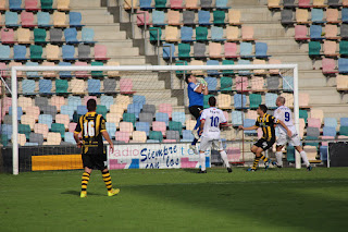 El Barakaldo mantiene liderato con su victoria 1-0 ante el Leioa