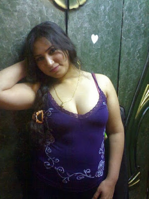 Hot Desi Dubai Girls Pictures