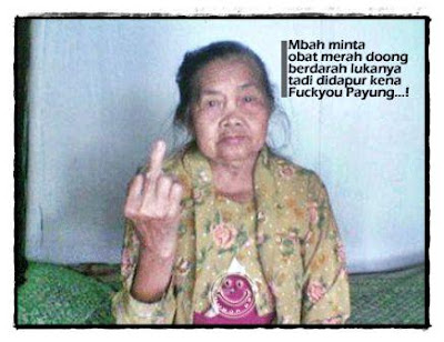 foto gambar nenek lucu banget