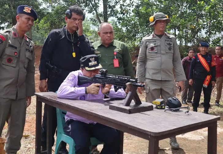 PJ.Bupati Merangin H. Mukti Kunjungi Markas Brimob 