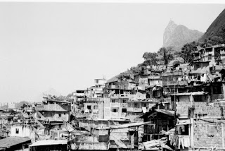 HISTÓRIA VIVA: Histórico das favelas na cidade do Rio de 