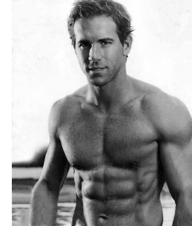 Ryan Reynolds Birthdate on Top Hollywood Celebrities  Ryan Reynolds Biography And Pictures Images