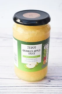 jar of bramley apple sauce