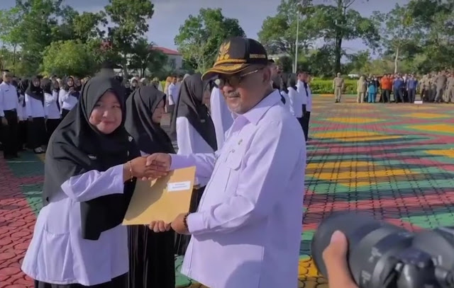 276 Pejabat Fungsional dan P3K Pemkab Karimun Dilantik, 15 Masih Menunggu