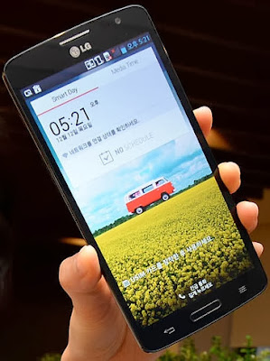 LG GX SmartPhone screen