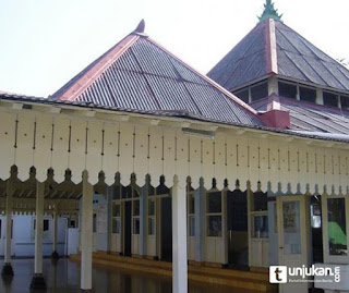 masjid soko tunggal purwokerto Inilah 5 masjid termegah dan terbesar di Indonesia