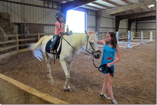 Maisie riding E