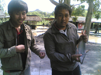  Mancing menghapus bosen 