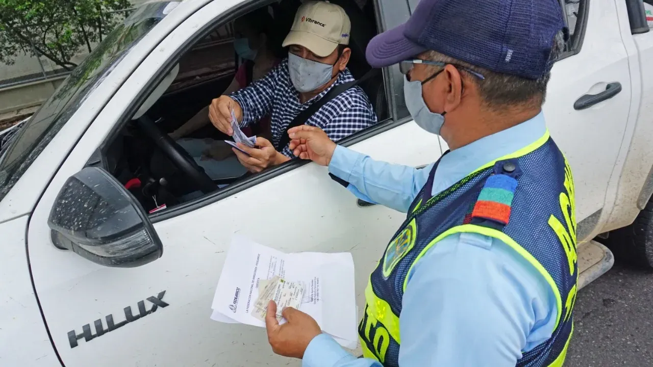 La restricción vehicular para motos y carros en Villavicencio continuará operando sin modificaciones hasta el 31 de julio del presente año