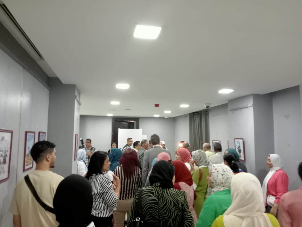 افتتاح معرض حياتنا بروح كاريكاتيرية "المناخ" في متحف الفن الإسلامي