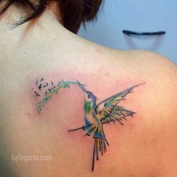 imagen del Tatuaje de un Colibrí