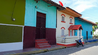 Local houses in Granada