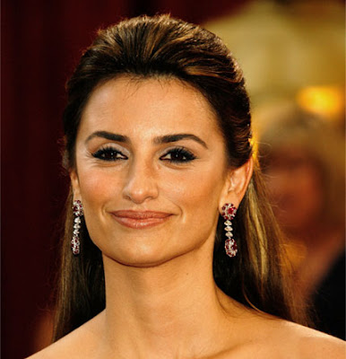 Penelope Cruz - round face. - If you have oval shaped face, you can get away 