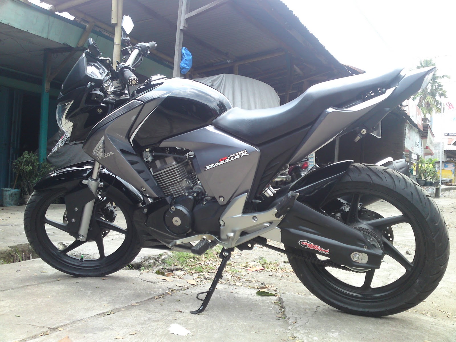 Modifikasi Motor Honda New Megapro 2010 Kumpulan Modifikasi Motor