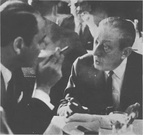 Julio De Caro con Horacio Ferrer en el restorán El Águila de Montevideo, en 1966