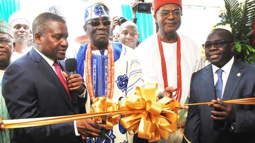 Billionaire Mogul, Aliko Dangote Unveils Nigeria's First Ever FinTech Bank in Lagos (Photos)