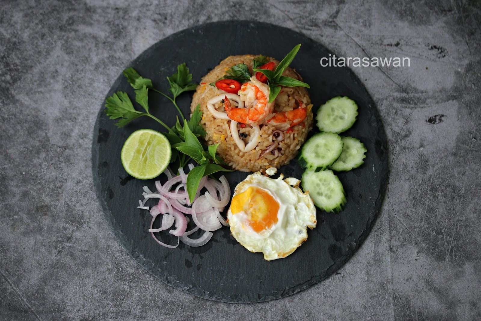 Nasi Goreng Daun Selasih Ala Thai ~ Resepi Terbaik