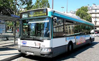 get around Paris by bus