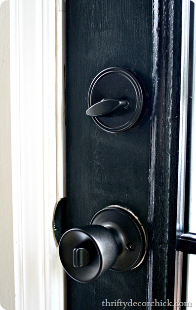 spray painting door knobs