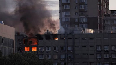 Kyiv Diguncang Ledakan, Pasukan Ukraina Langsung Tembak Jatuh Drone   