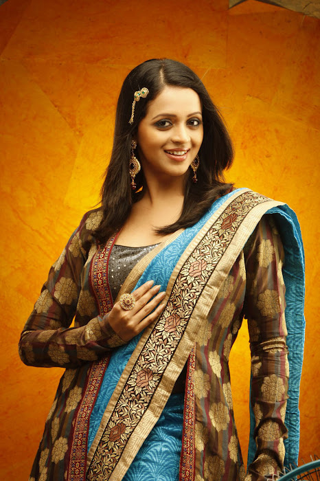 bhavana spicy new , bhavana new unseen pics