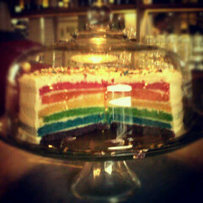 Demam Rainbow Cake : Yuk Bikin sendiri