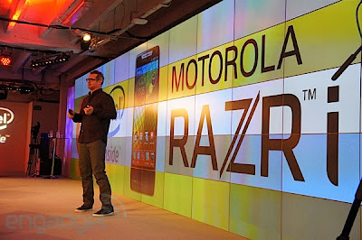 Motorola RAZR i