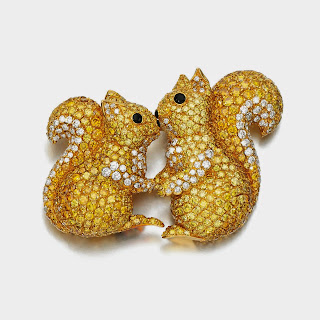 squirrel shape brooch