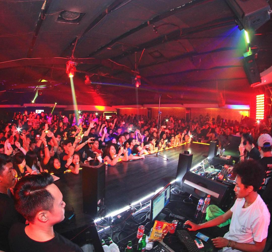 Sobbers Nightclub and KTV Bandung  Jakarta100bars 