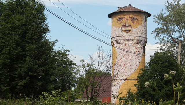 Street art do artista russo Nikita Nomerz