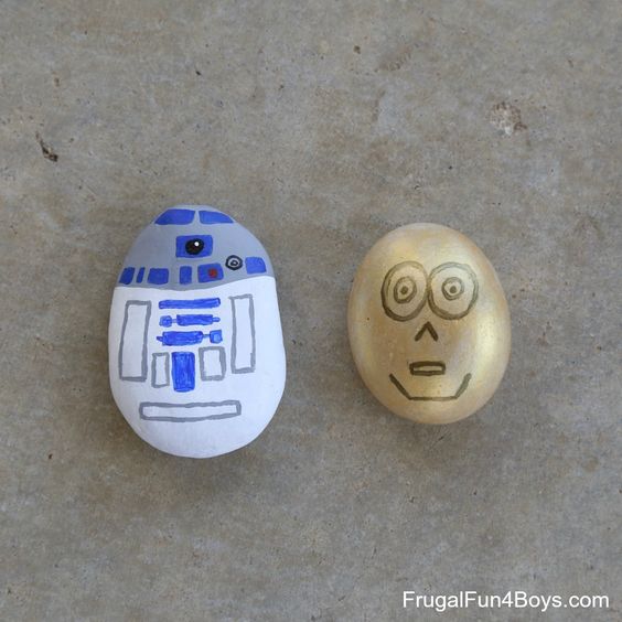 R2D2 and C3PO painted rocks