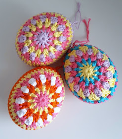 crochet easter eggs