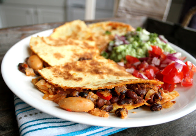 Oppskrift Hjemmelaget Quesadilla Bønnechili Vegansk Vegetar Meksikansk Salsa