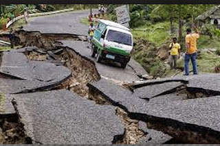 Massive earthquake in central Philippines, 20 dead