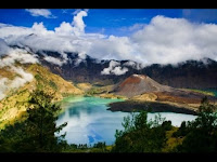 gunung rinjani memang menakjubkan