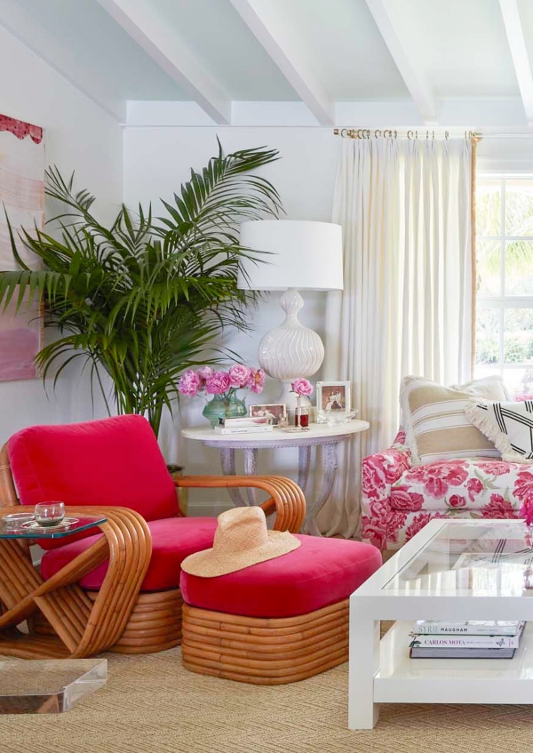 This Pink Ranch-Style Home Is A Celebration Of Old Florida Charm