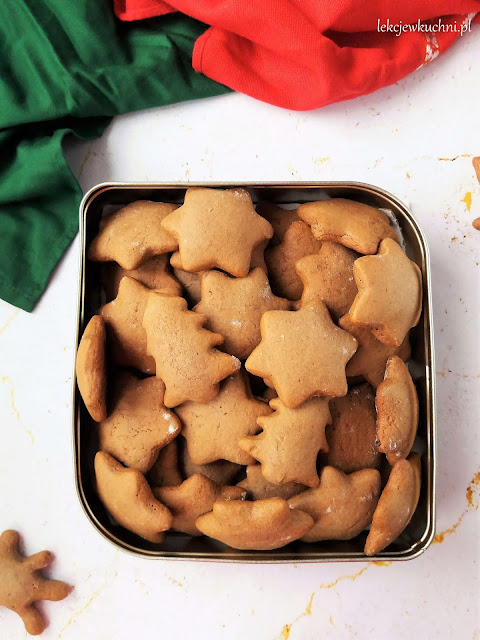 Miękkie pierniczki alpejskie / Soft Alpine Gingerbread Cookies