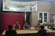 BHABINKAMTIBMAS JATISARI SAMBANGI WARGA, AJAK WARGA PERKUAT KEAMANAN LINGKUNGAN