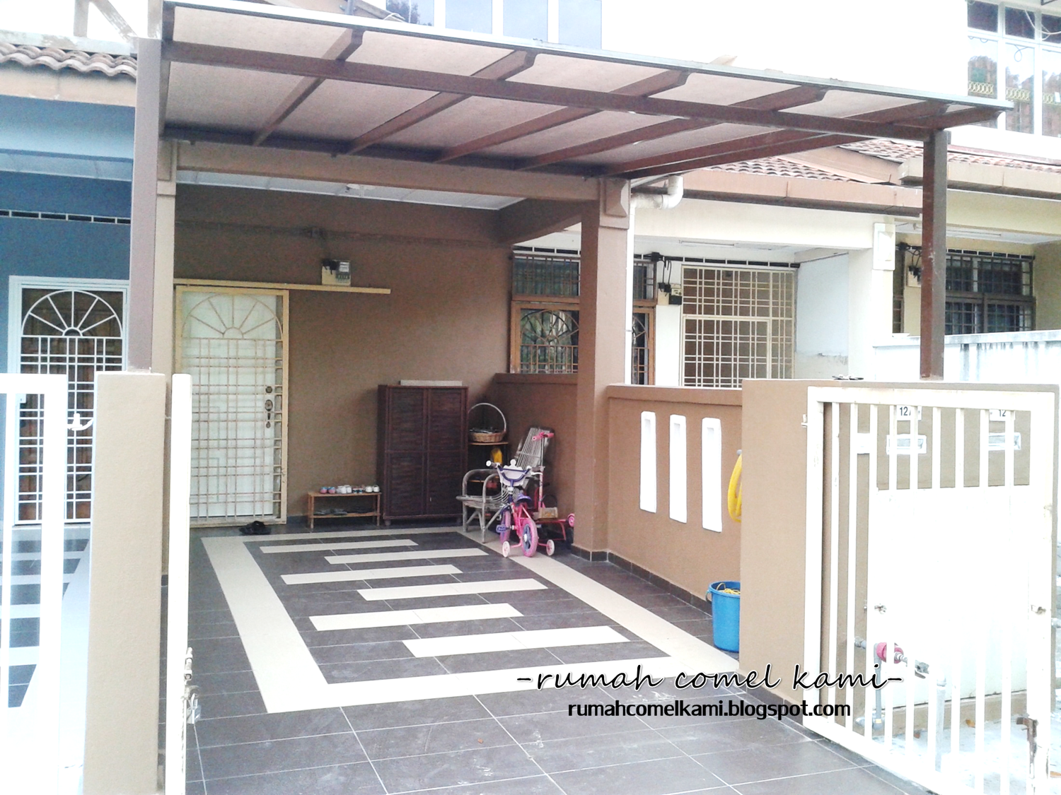 Rumah comel kami: CAR PORCH :: Simple Design