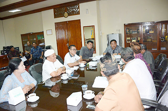 Dualisme Kepemimpinan, Tokoh Adat Banyuning Timur Ngadu ke Dewan Bali