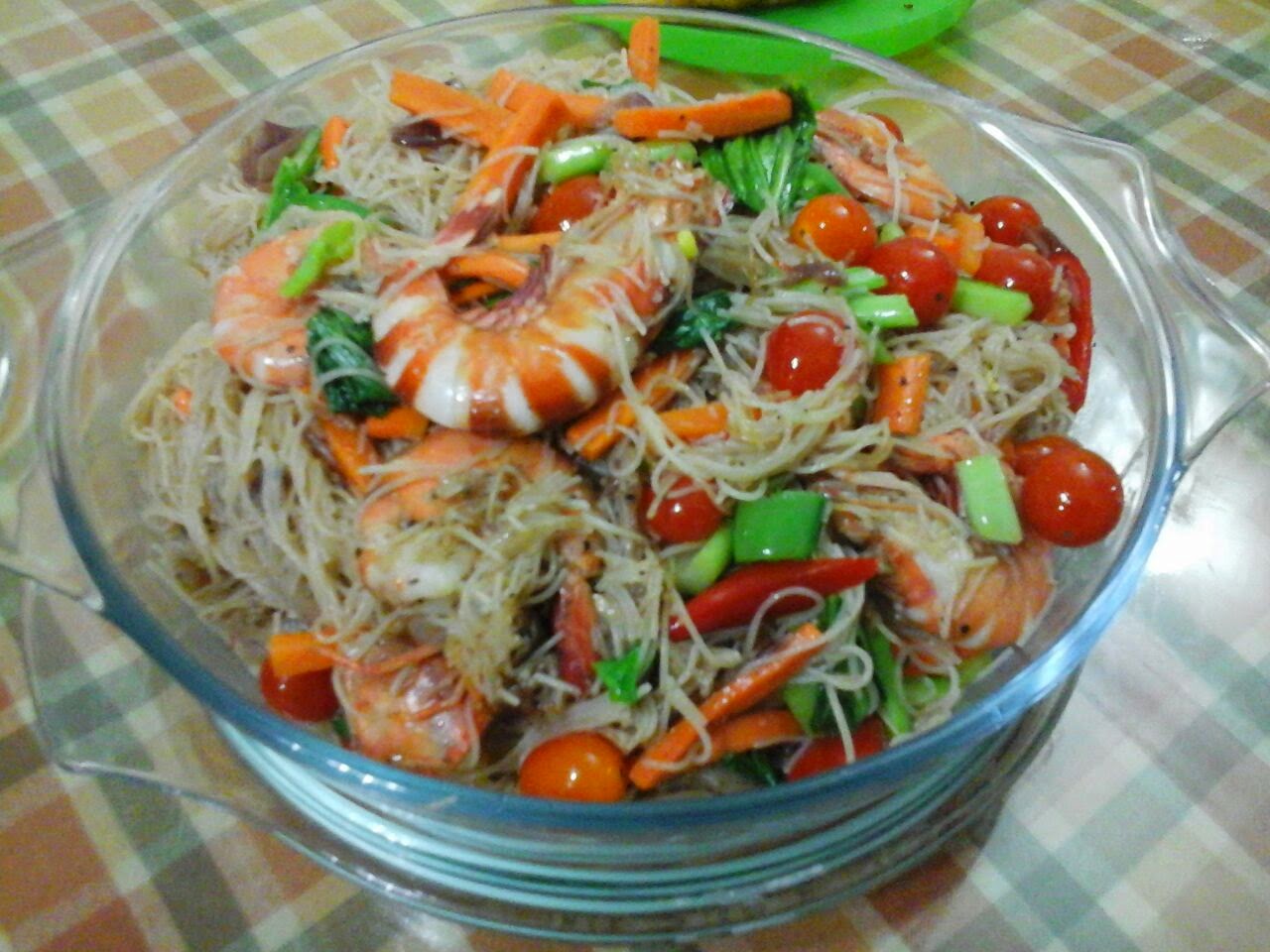 ZULFAZA LOVES COOKING: Bihun singapore @ bihun goreng putih